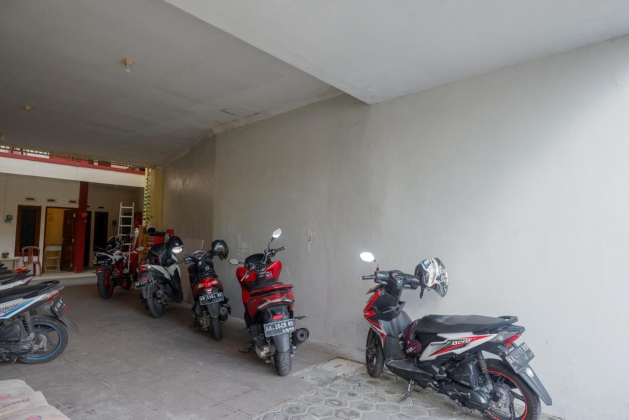 Reddoorz At Mahameru Residence Yogyakarta Kejayan Esterno foto