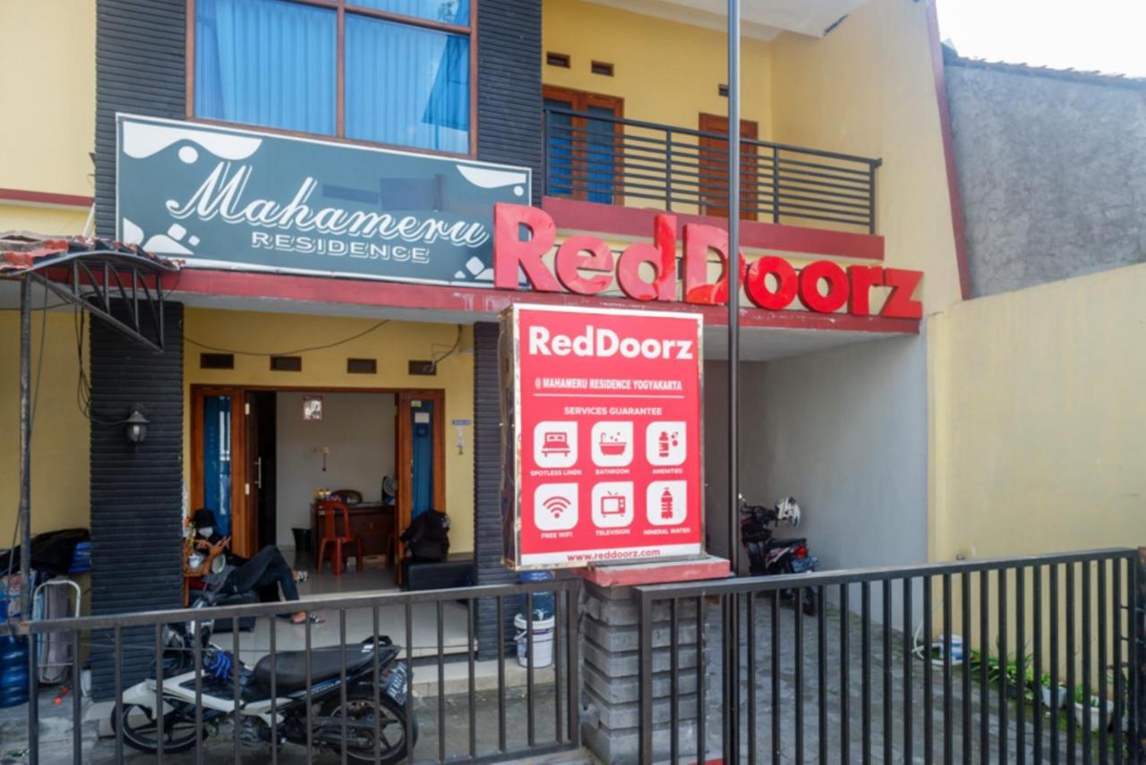 Reddoorz At Mahameru Residence Yogyakarta Kejayan Esterno foto