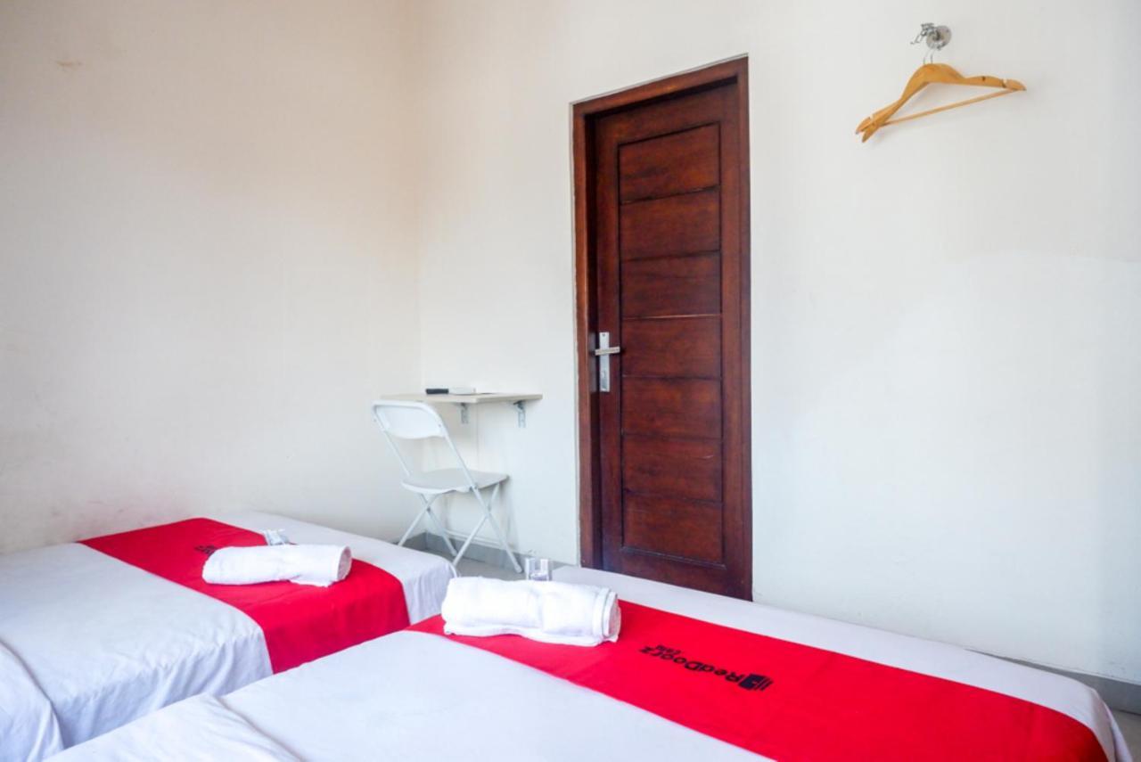 Reddoorz At Mahameru Residence Yogyakarta Kejayan Esterno foto