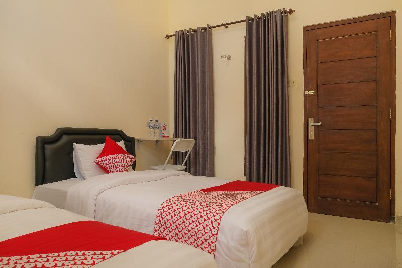 Reddoorz At Mahameru Residence Yogyakarta Kejayan Esterno foto